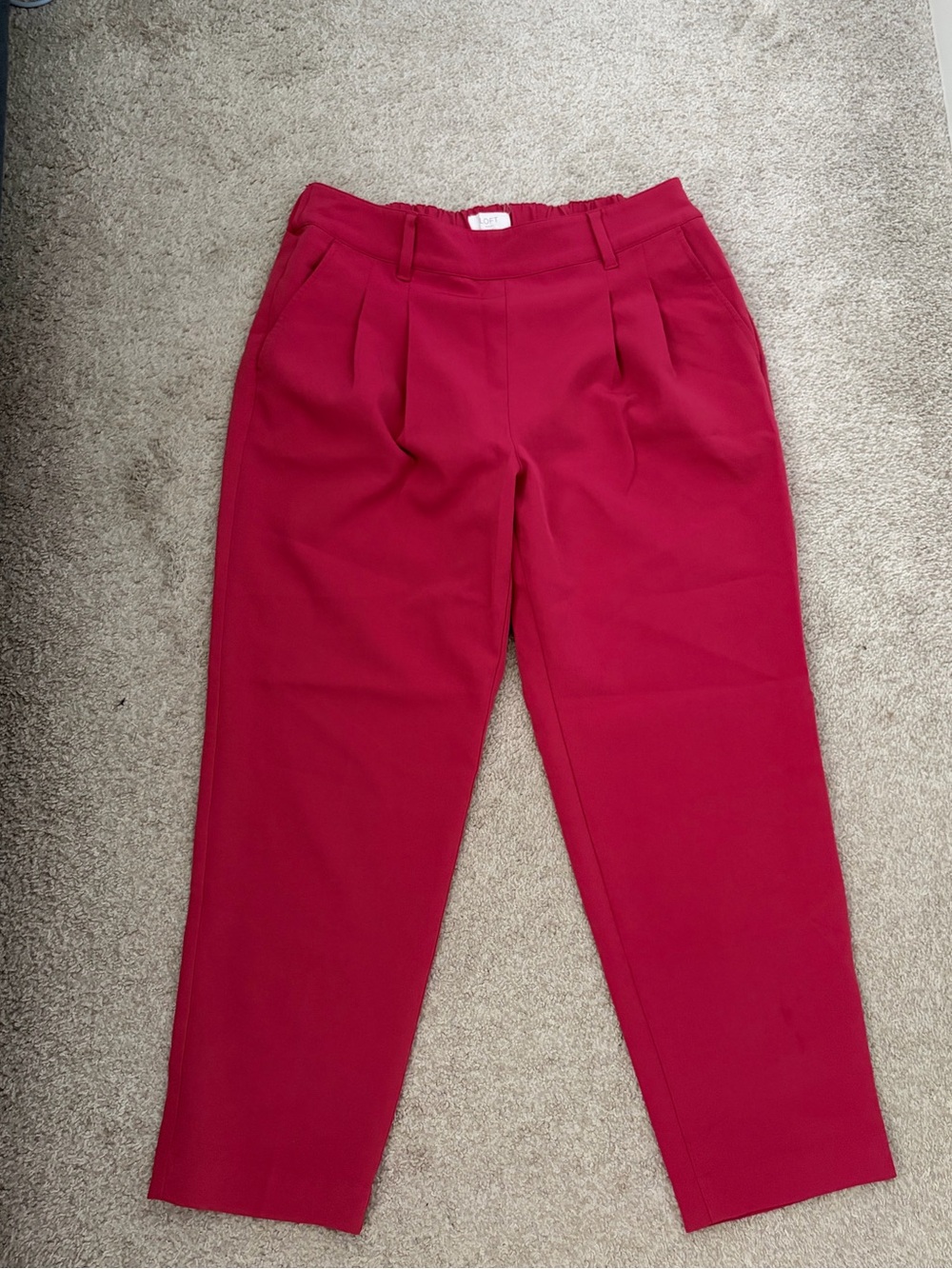 LOFT Pleated High-Rise Trousers - Berry Red